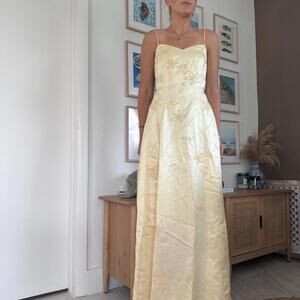 Jodi Kristopher Vintage Butter Yellow 6fb5